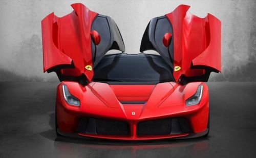 ferrari-laferrari