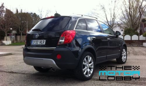 Opel-Antara-2013-1