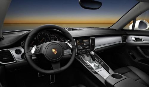 porsche-panamera-diesel-int
