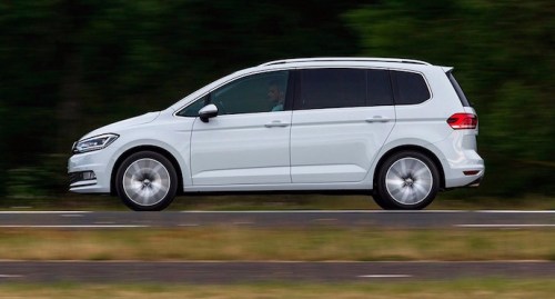 volkswagen-touran-2015